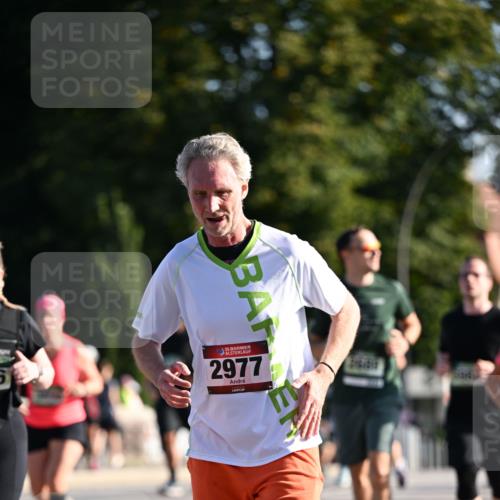 01.09.2024 - BARMER Alsterlauf Dr. Thomas Lammeyer http://msf.ph/oto/6905131 01.09.2024 09:41:00 Laufen 135, 2977 meine-sportfotos.de