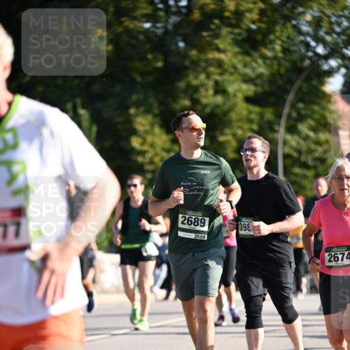 01.09.2024 - BARMER Alsterlauf Dr. Thomas Lammeyer http://msf.ph/oto/6905149 01.09.2024 09:41:01 Laufen 77, 2689, 398, 2689, 2674 meine-sportfotos.de
