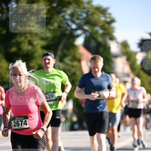 01.09.2024 - BARMER Alsterlauf Dr. Thomas Lammeyer http://msf.ph/oto/6905197 01.09.2024 09:41:03 Laufen 35, 2674, 200 meine-sportfotos.de