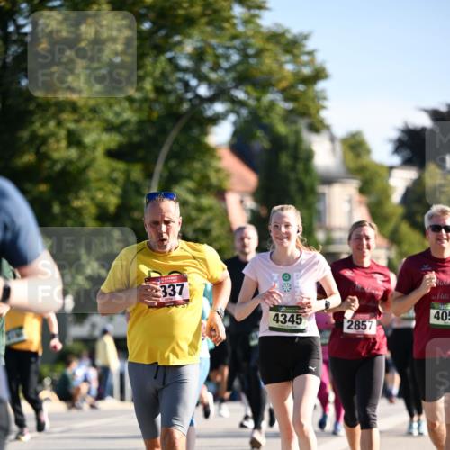 01.09.2024 - BARMER Alsterlauf Dr. Thomas Lammeyer http://msf.ph/oto/6905262 01.09.2024 09:41:05 Laufen 35, 337, 4345, 2857, 405 meine-sportfotos.de