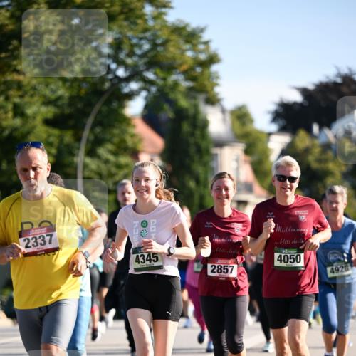 01.09.2024 - BARMER Alsterlauf Dr. Thomas Lammeyer http://msf.ph/oto/6905275 01.09.2024 09:41:06 Laufen 2337, 4345, 2857, 10, 4050, 4926 meine-sportfotos.de