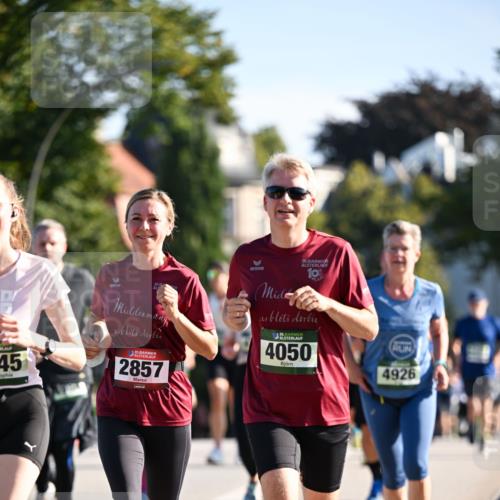 01.09.2024 - BARMER Alsterlauf Dr. Thomas Lammeyer http://msf.ph/oto/6905309 01.09.2024 09:41:07 Laufen 30, 45, 135, 2857, 135, 4050, 4926 meine-sportfotos.de