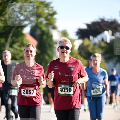 01.09.2024 - BARMER Alsterlauf Dr. Thomas Lammeyer http://msf.ph/oto/6905313 01.09.2024 09:41:07 Laufen 30, 3, 135, 2857, 35, 4050, 4926 meine-sportfotos.de