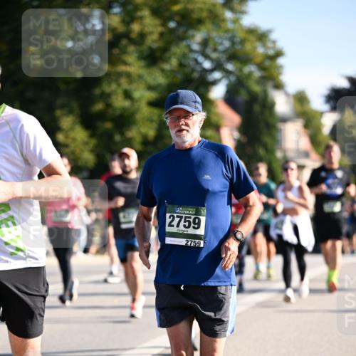 01.09.2024 - BARMER Alsterlauf Dr. Thomas Lammeyer http://msf.ph/oto/6905543 01.09.2024 09:41:16 Laufen 35, 2759, 2759 meine-sportfotos.de