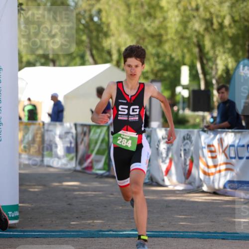 01.09.2024 - 17. Tribühne Triathlon Michael Strokosch http://msf.ph/oto/6905610 01.09.2024 11:08:27 Ziel 279, 281, 284 meine-sportfotos.de