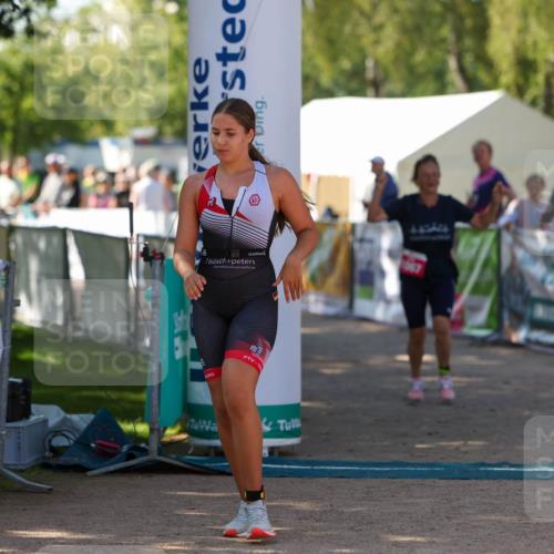 01.09.2024 - 17. Tribühne Triathlon Michael Strokosch http://msf.ph/oto/6905687 01.09.2024 11:08:34 Ziel 279, 1067 meine-sportfotos.de