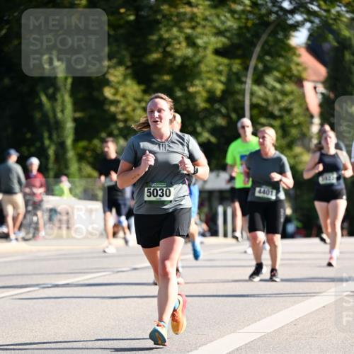 01.09.2024 - BARMER Alsterlauf Dr. Thomas Lammeyer http://msf.ph/oto/6905987 01.09.2024 09:41:37 Laufen 5030, 3025, 4401 meine-sportfotos.de
