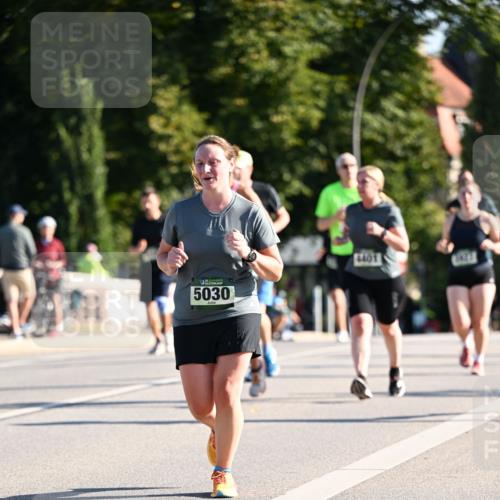 01.09.2024 - BARMER Alsterlauf Dr. Thomas Lammeyer http://msf.ph/oto/6905993 01.09.2024 09:41:37 Laufen 5030, 4401 meine-sportfotos.de