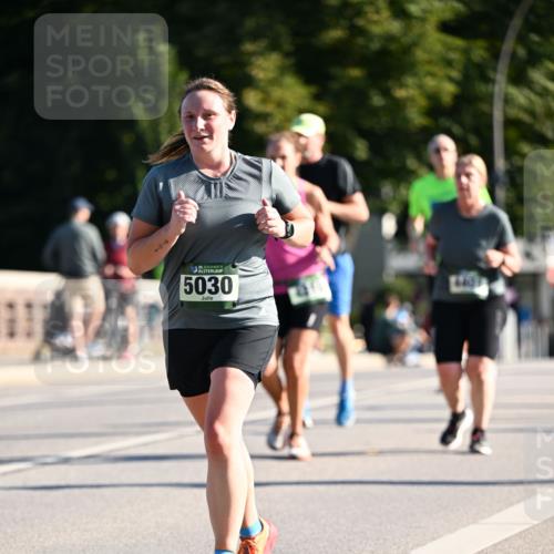01.09.2024 - BARMER Alsterlauf Dr. Thomas Lammeyer http://msf.ph/oto/6906011 01.09.2024 09:41:38 Laufen 701, 5, 5030 meine-sportfotos.de