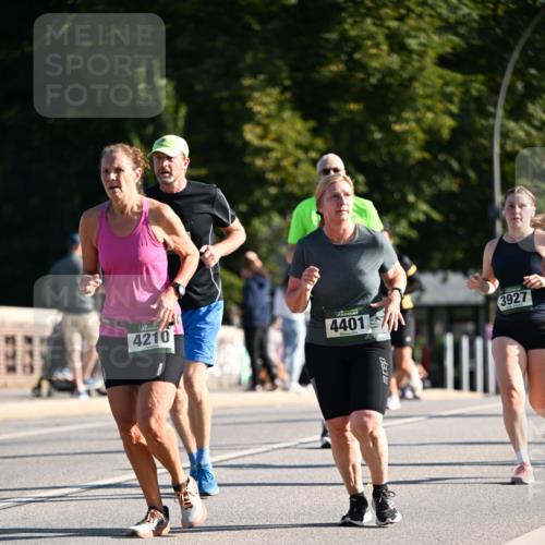 01.09.2024 - BARMER Alsterlauf Dr. Thomas Lammeyer http://msf.ph/oto/6906037 01.09.2024 09:41:39 Laufen 4210, 4401, 3927 meine-sportfotos.de