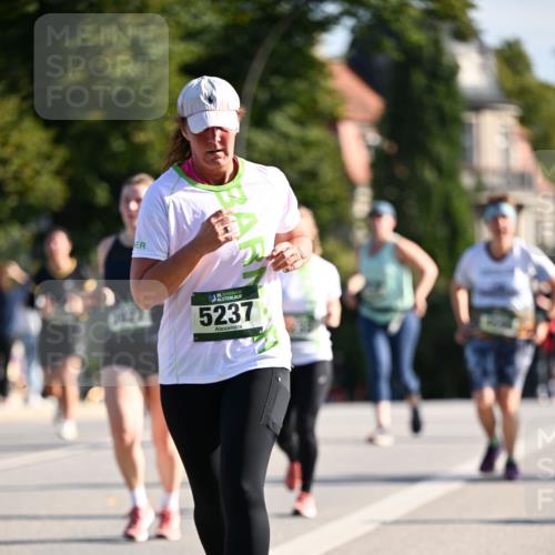 01.09.2024 - BARMER Alsterlauf Dr. Thomas Lammeyer http://msf.ph/oto/6906064 01.09.2024 09:41:40 Laufen 135, 5237 meine-sportfotos.de