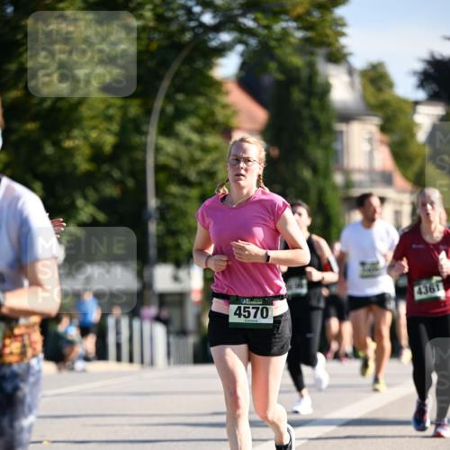 01.09.2024 - BARMER Alsterlauf Dr. Thomas Lammeyer http://msf.ph/oto/6906100 01.09.2024 09:41:44 Laufen 4570, 4361 meine-sportfotos.de