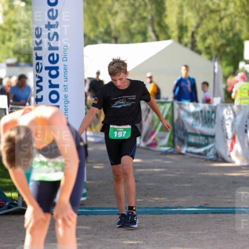 01.09.2024 - 17. Tribühne Triathlon Michael Strokosch http://msf.ph/oto/6906113 01.09.2024 11:10:19 Ziel 108, 138, 180, 189, 197 meine-sportfotos.de