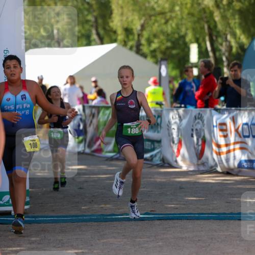 01.09.2024 - 17. Tribühne Triathlon Michael Strokosch http://msf.ph/oto/6906134 01.09.2024 11:10:21 Ziel 108, 138, 180, 189, 197 meine-sportfotos.de