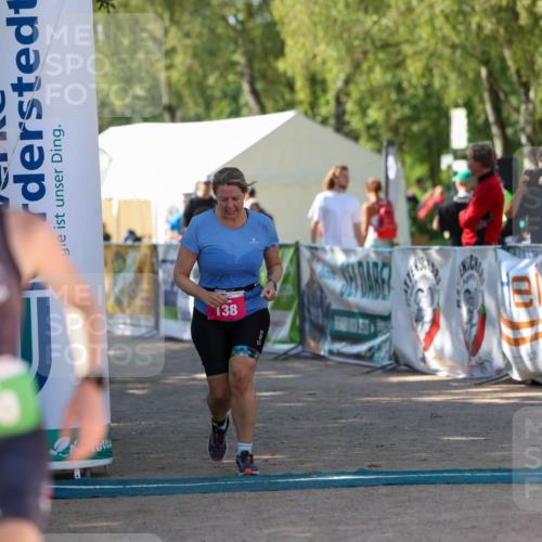 01.09.2024 - 17. Tribühne Triathlon Michael Strokosch http://msf.ph/oto/6906180 01.09.2024 11:10:26 Ziel 138, 180, 189, 190, 193 meine-sportfotos.de