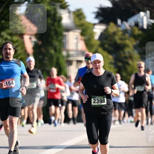 01.09.2024 - BARMER Alsterlauf Dr. Thomas Lammeyer http://msf.ph/oto/6906201 01.09.2024 09:41:49 Laufen 154, 2398 meine-sportfotos.de