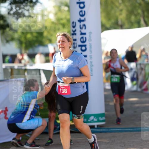 01.09.2024 - 17. Tribühne Triathlon Michael Strokosch http://msf.ph/oto/6906216 01.09.2024 11:10:28 Ziel 138, 189, 190, 193 meine-sportfotos.de