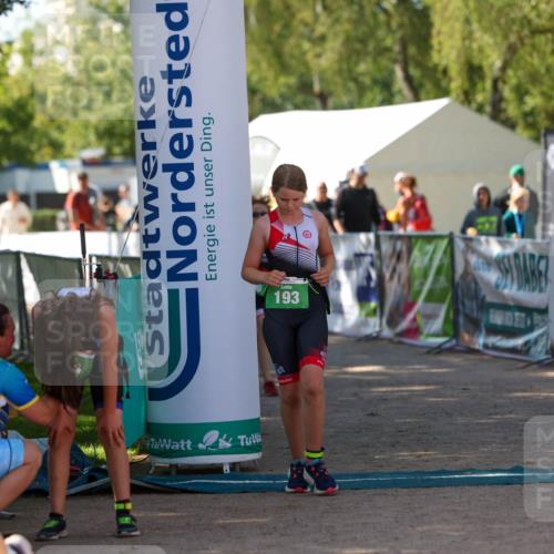 01.09.2024 - 17. Tribühne Triathlon Michael Strokosch http://msf.ph/oto/6906226 01.09.2024 11:10:29 Ziel 138, 190, 193 meine-sportfotos.de