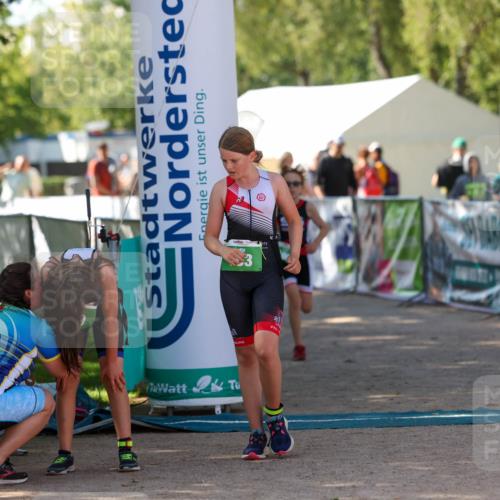 01.09.2024 - 17. Tribühne Triathlon Michael Strokosch http://msf.ph/oto/6906237 01.09.2024 11:10:30 Ziel 138, 190, 193 meine-sportfotos.de