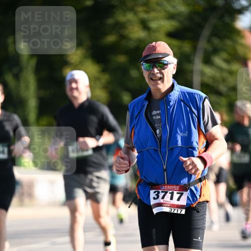 01.09.2024 - BARMER Alsterlauf Dr. Thomas Lammeyer http://msf.ph/oto/6906314 01.09.2024 09:41:54 Laufen 01, 04, 35, 3717, 3717 meine-sportfotos.de