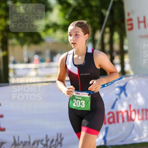 01.09.2024 - 17. Tribühne Triathlon Michael Strokosch http://msf.ph/oto/6906415 01.09.2024 11:11:58 Ziel 203 meine-sportfotos.de