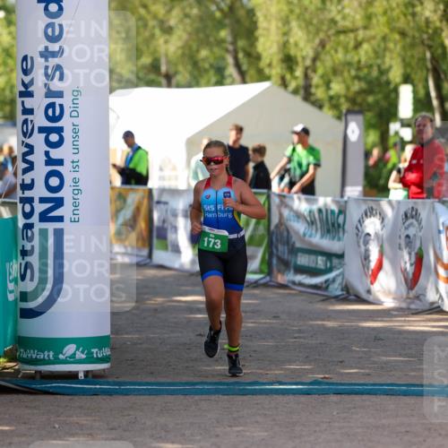 01.09.2024 - 17. Tribühne Triathlon Michael Strokosch http://msf.ph/oto/6906462 01.09.2024 11:12:10 Ziel 173, 196 meine-sportfotos.de