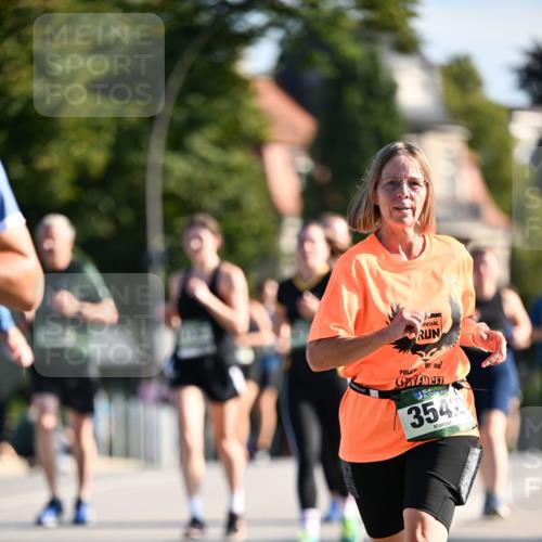 01.09.2024 - BARMER Alsterlauf Dr. Thomas Lammeyer http://msf.ph/oto/6906485 01.09.2024 09:42:00 Laufen 35, 3542 meine-sportfotos.de