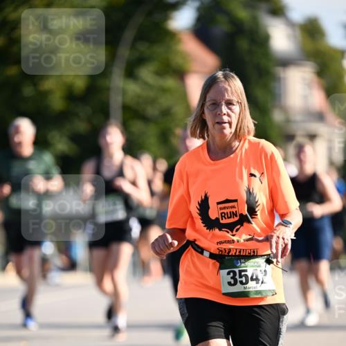 01.09.2024 - BARMER Alsterlauf Dr. Thomas Lammeyer http://msf.ph/oto/6906505 01.09.2024 09:42:01 Laufen 35, 3542 meine-sportfotos.de