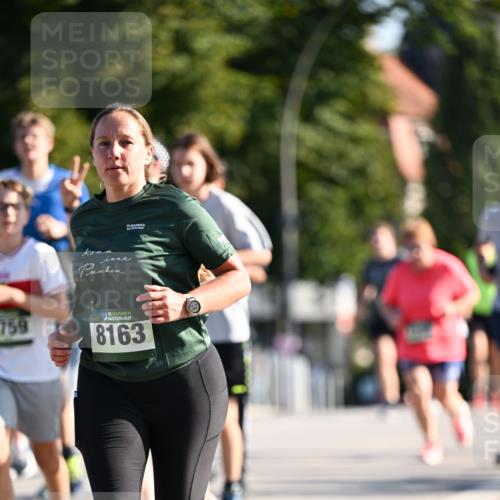 01.09.2024 - BARMER Alsterlauf Dr. Thomas Lammeyer http://msf.ph/oto/6906743 01.09.2024 09:42:11 Laufen 759, 135, 8163 meine-sportfotos.de