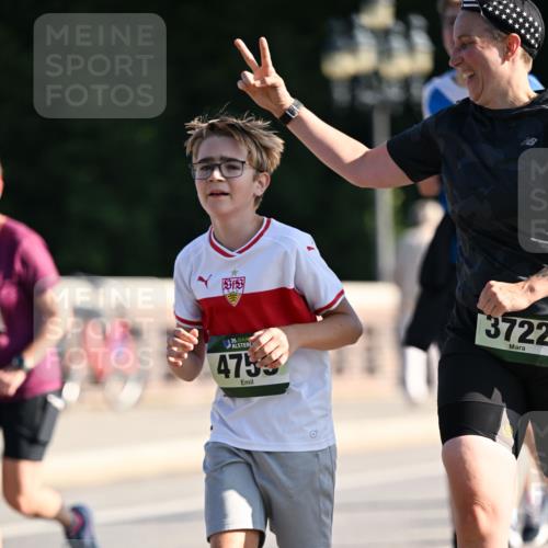 01.09.2024 - BARMER Alsterlauf Dr. Thomas Lammeyer http://msf.ph/oto/6906797 01.09.2024 09:42:13 Laufen 35, 4753, 3722 meine-sportfotos.de
