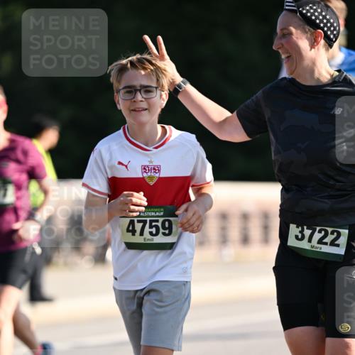 01.09.2024 - BARMER Alsterlauf Dr. Thomas Lammeyer http://msf.ph/oto/6906812 01.09.2024 09:42:14 Laufen 4759, 111, 3722 meine-sportfotos.de