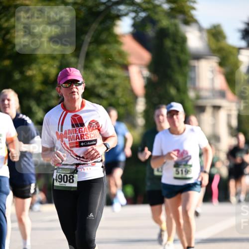 01.09.2024 - BARMER Alsterlauf Dr. Thomas Lammeyer http://msf.ph/oto/6907063 01.09.2024 09:42:27 Laufen 4908, 5199 meine-sportfotos.de