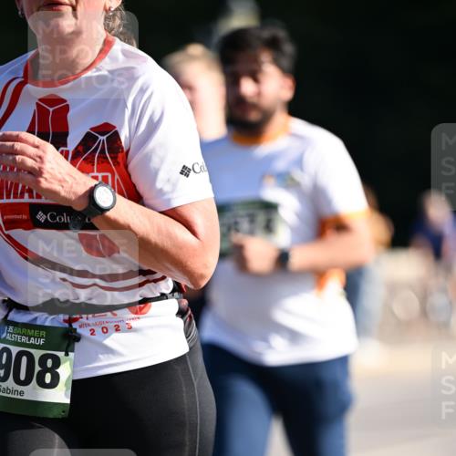 01.09.2024 - BARMER Alsterlauf Dr. Thomas Lammeyer http://msf.ph/oto/6907129 01.09.2024 09:42:29 Laufen 35, 908, 2023 meine-sportfotos.de