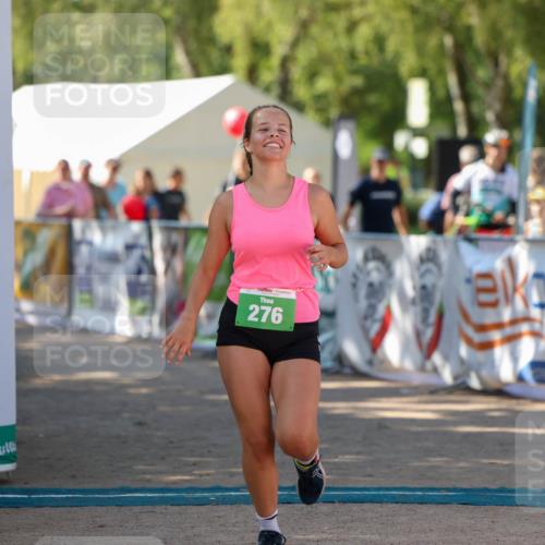 01.09.2024 - 17. Tribühne Triathlon Michael Strokosch http://msf.ph/oto/6907141 01.09.2024 11:17:35 Ziel 276 meine-sportfotos.de