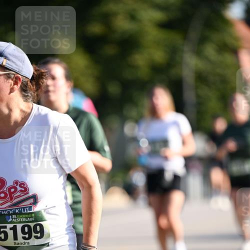 01.09.2024 - BARMER Alsterlauf Dr. Thomas Lammeyer http://msf.ph/oto/6907145 01.09.2024 09:42:30 Laufen 35, 5199 meine-sportfotos.de