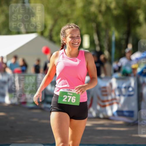 01.09.2024 - 17. Tribühne Triathlon Michael Strokosch http://msf.ph/oto/6907174 01.09.2024 11:17:36 Ziel 276 meine-sportfotos.de