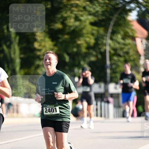 01.09.2024 - BARMER Alsterlauf Dr. Thomas Lammeyer http://msf.ph/oto/6907224 01.09.2024 09:42:32 Laufen 35, 2401 meine-sportfotos.de