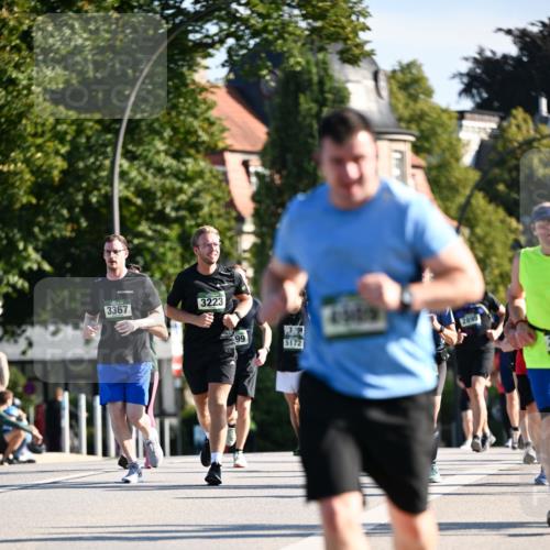 01.09.2024 - BARMER Alsterlauf Dr. Thomas Lammeyer http://msf.ph/oto/6907241 01.09.2024 09:42:34 Laufen 3367, 3223, 99, 2895, 5172 meine-sportfotos.de