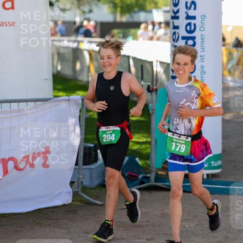 01.09.2024 - 17. Tribühne Triathlon Michael Strokosch http://msf.ph/oto/6907245 01.09.2024 11:20:37 Ziel 179, 204 meine-sportfotos.de