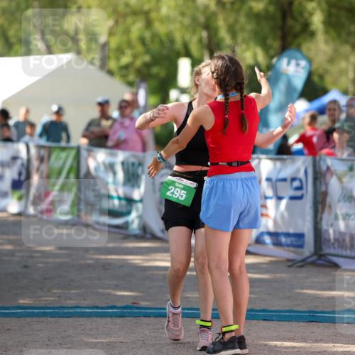01.09.2024 - 17. Tribühne Triathlon Michael Strokosch http://msf.ph/oto/6907359 01.09.2024 11:22:11 Ziel 248, 295 meine-sportfotos.de