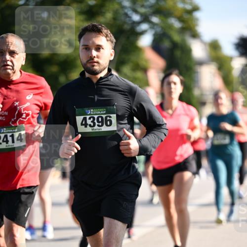 01.09.2024 - BARMER Alsterlauf Dr. Thomas Lammeyer http://msf.ph/oto/6907431 01.09.2024 09:42:42 Laufen 2414, 35, 4396 meine-sportfotos.de
