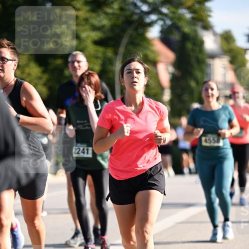 01.09.2024 - BARMER Alsterlauf Dr. Thomas Lammeyer http://msf.ph/oto/6907438 01.09.2024 09:42:43 Laufen 4558, 2241 meine-sportfotos.de