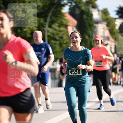 01.09.2024 - BARMER Alsterlauf Dr. Thomas Lammeyer http://msf.ph/oto/6907463 01.09.2024 09:42:44 Laufen 4558, 41005 meine-sportfotos.de