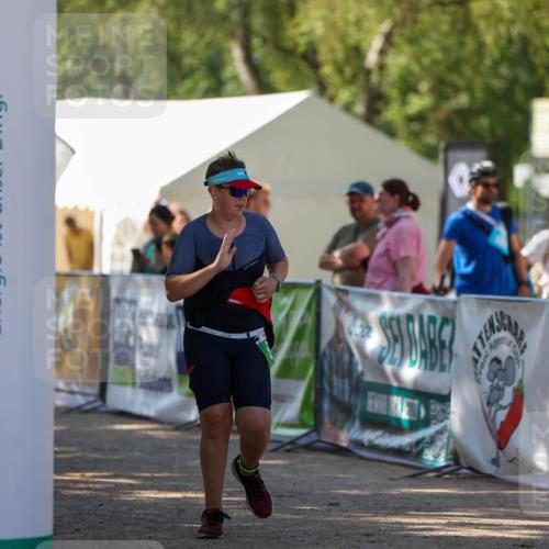 01.09.2024 - 17. Tribühne Triathlon Michael Strokosch http://msf.ph/oto/6907622 01.09.2024 11:25:12 Ziel 238 meine-sportfotos.de