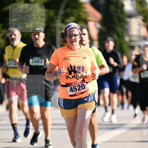 01.09.2024 - BARMER Alsterlauf Dr. Thomas Lammeyer http://msf.ph/oto/6907702 01.09.2024 09:42:52 Laufen 21, 35, 4520 meine-sportfotos.de
