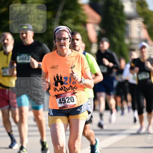01.09.2024 - BARMER Alsterlauf Dr. Thomas Lammeyer http://msf.ph/oto/6907711 01.09.2024 09:42:52 Laufen 21, 35, 35, 1, 4520 meine-sportfotos.de
