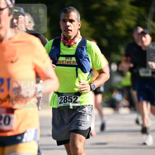 01.09.2024 - BARMER Alsterlauf Dr. Thomas Lammeyer http://msf.ph/oto/6907749 01.09.2024 09:42:54 Laufen 21, 20, 2852 meine-sportfotos.de