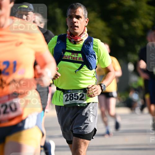 01.09.2024 - BARMER Alsterlauf Dr. Thomas Lammeyer http://msf.ph/oto/6907754 01.09.2024 09:42:54 Laufen 21, 20, 2852 meine-sportfotos.de