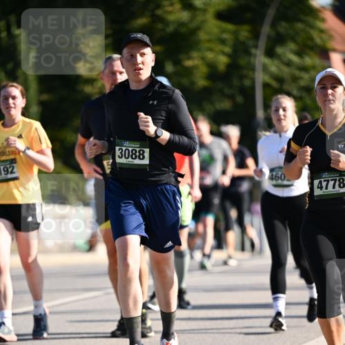 01.09.2024 - BARMER Alsterlauf Dr. Thomas Lammeyer http://msf.ph/oto/6907786 01.09.2024 09:42:55 Laufen 192, 3088, 460, 4778 meine-sportfotos.de