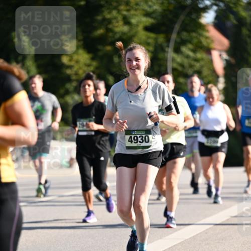 01.09.2024 - BARMER Alsterlauf Dr. Thomas Lammeyer http://msf.ph/oto/6907872 01.09.2024 09:42:58 Laufen 4930 meine-sportfotos.de